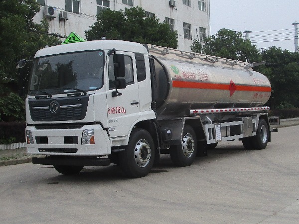 天威緣牌TWY5260GYYD6L型鋁合金運(yùn)油車