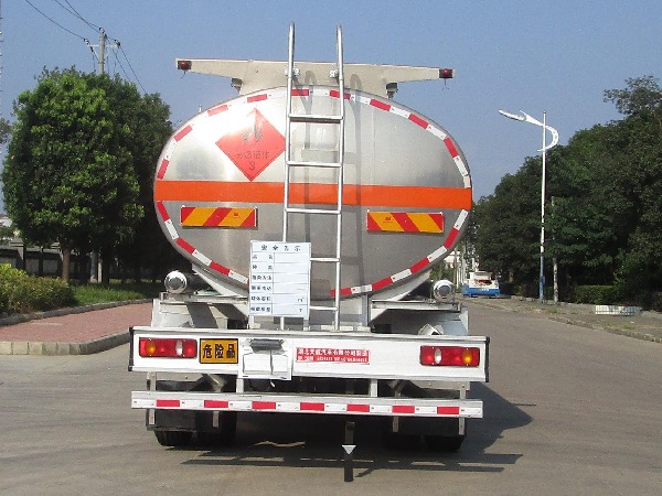 天威緣牌TWY5261GYYD6L型鋁合金運油車