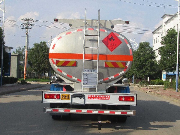 天威緣牌TWY5180GYYD6L型鋁合金運油車