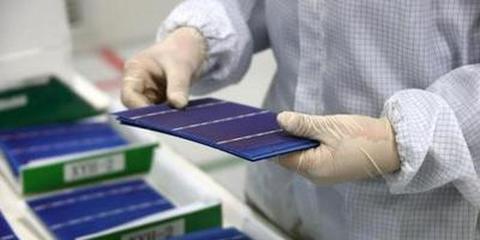 豐田與夏普聯手推進光伏充電電動汽車技術，開啟道路測試與電池開發新階段